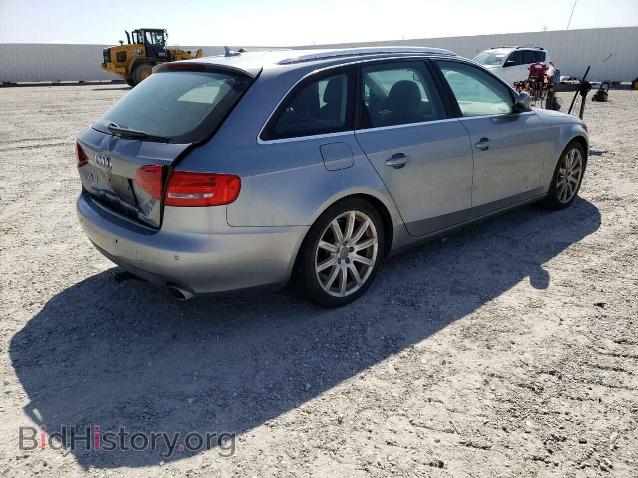 2011 AUDI A4 - VIN: WAUWFAFL0BA058460 - Фото 3