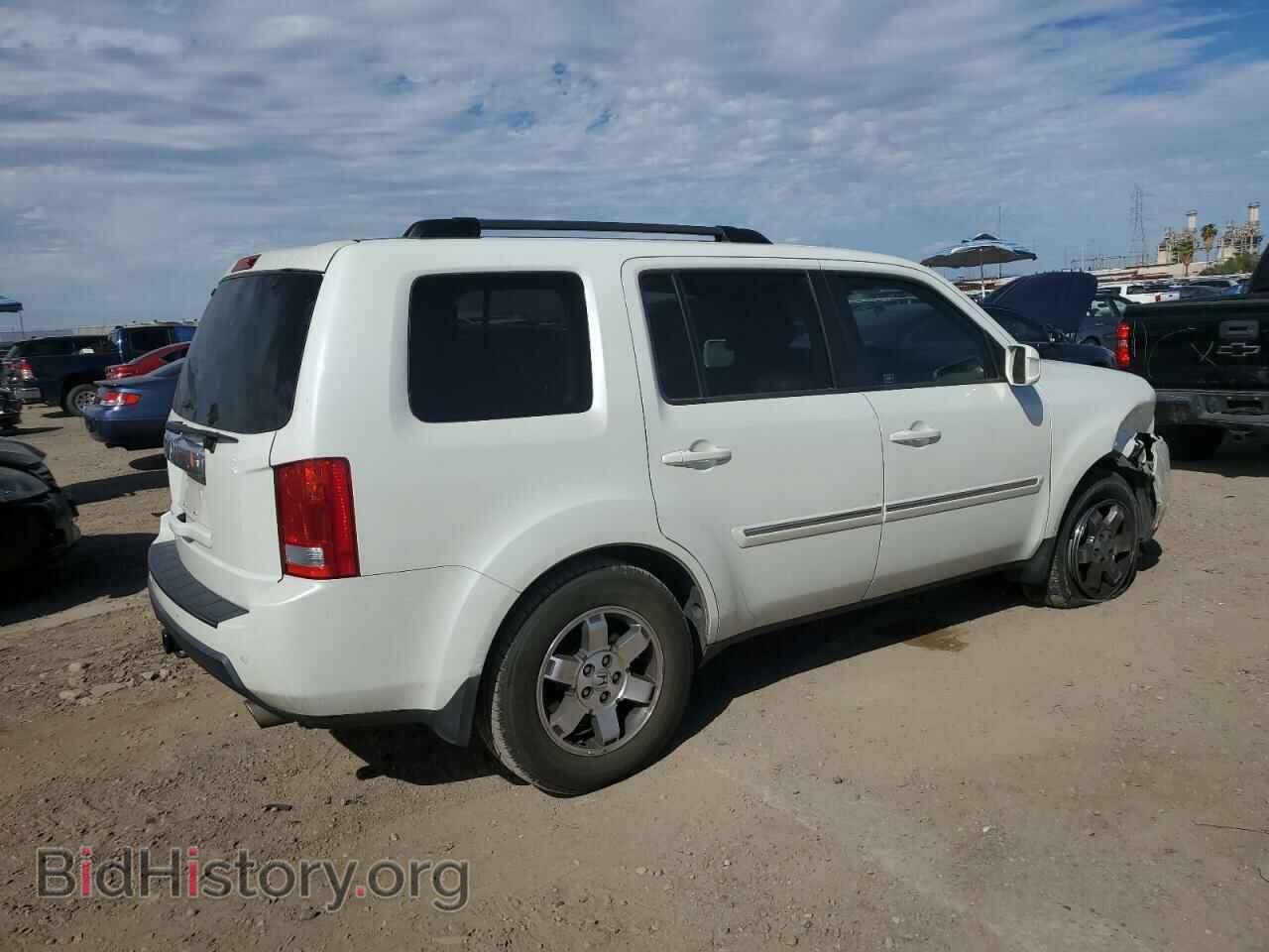 2011 HONDA PILOT - VIN: 5FNYF3H90BB027239 - Фото 3