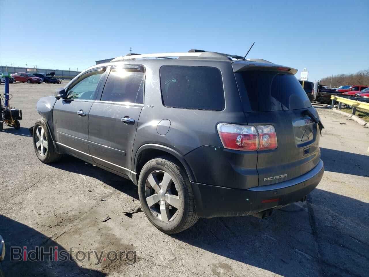 2011 GMC ACADIA - VIN: 1GKKVRED7BJ334876 - Photo 2