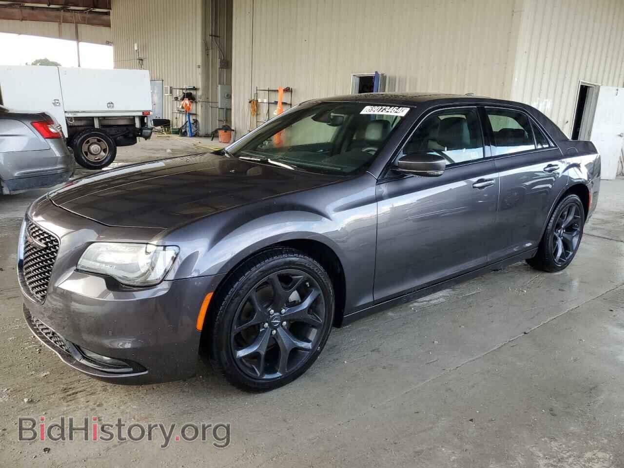 Фотография 2C3CCABG5PH633382 - CHRYSLER 300 2023