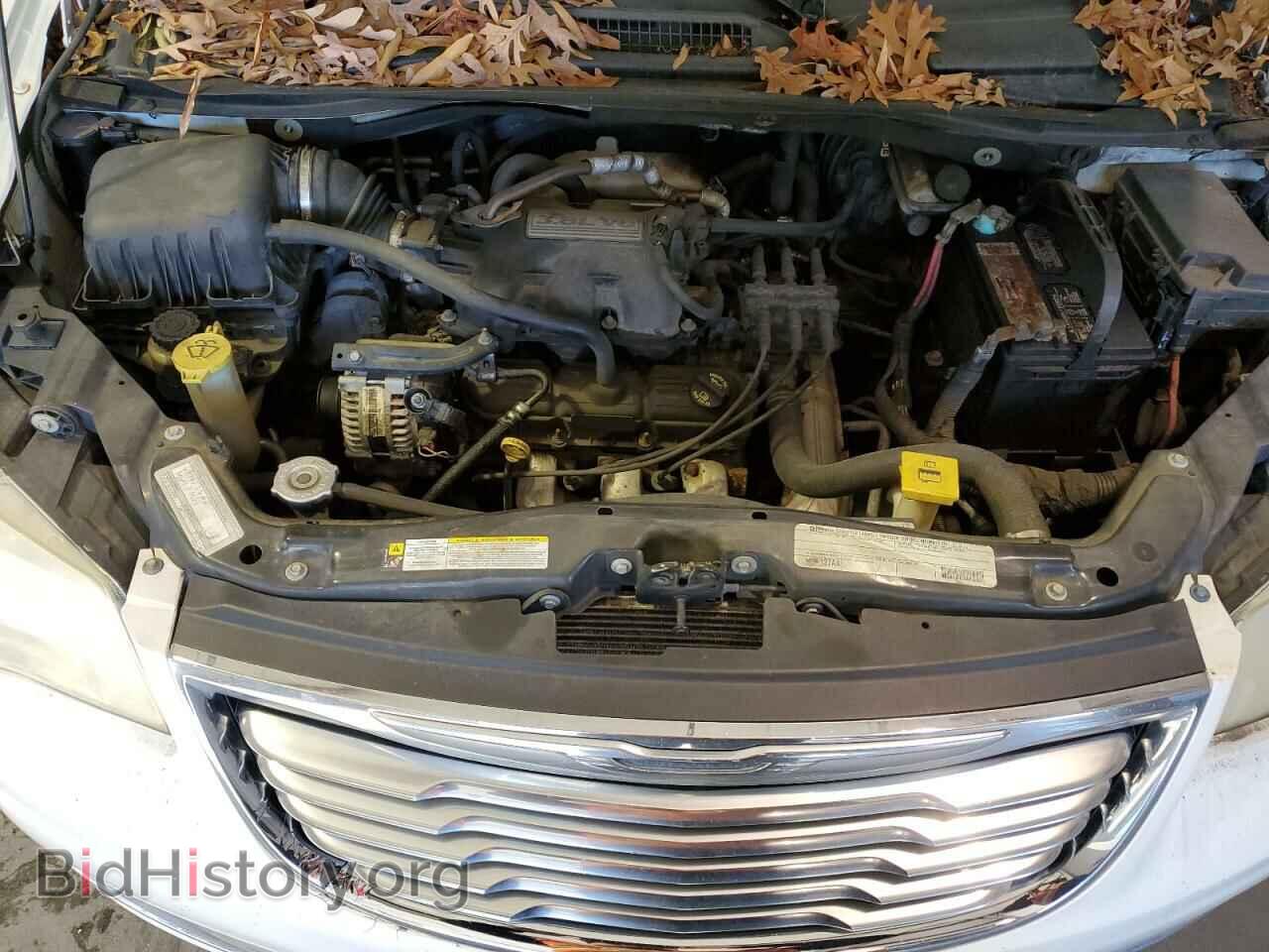 2008 CHRYSLER MINIVAN - VIN: 2A8HR54PX8R744678 - Фото 12