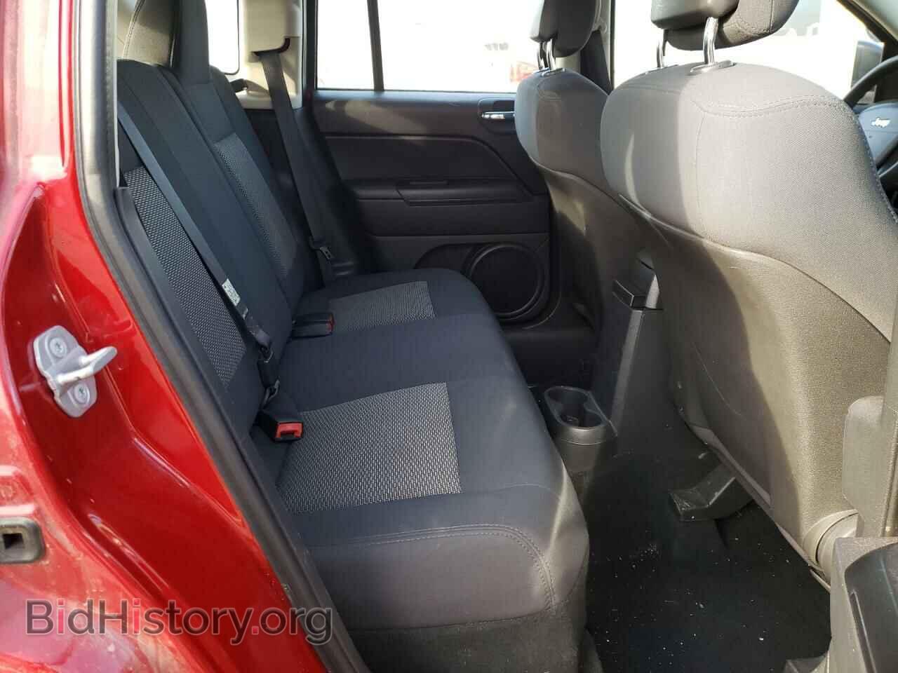 2010 JEEP COMPASS - VIN: 1J4NF4FB6AD553177 - Photo 6