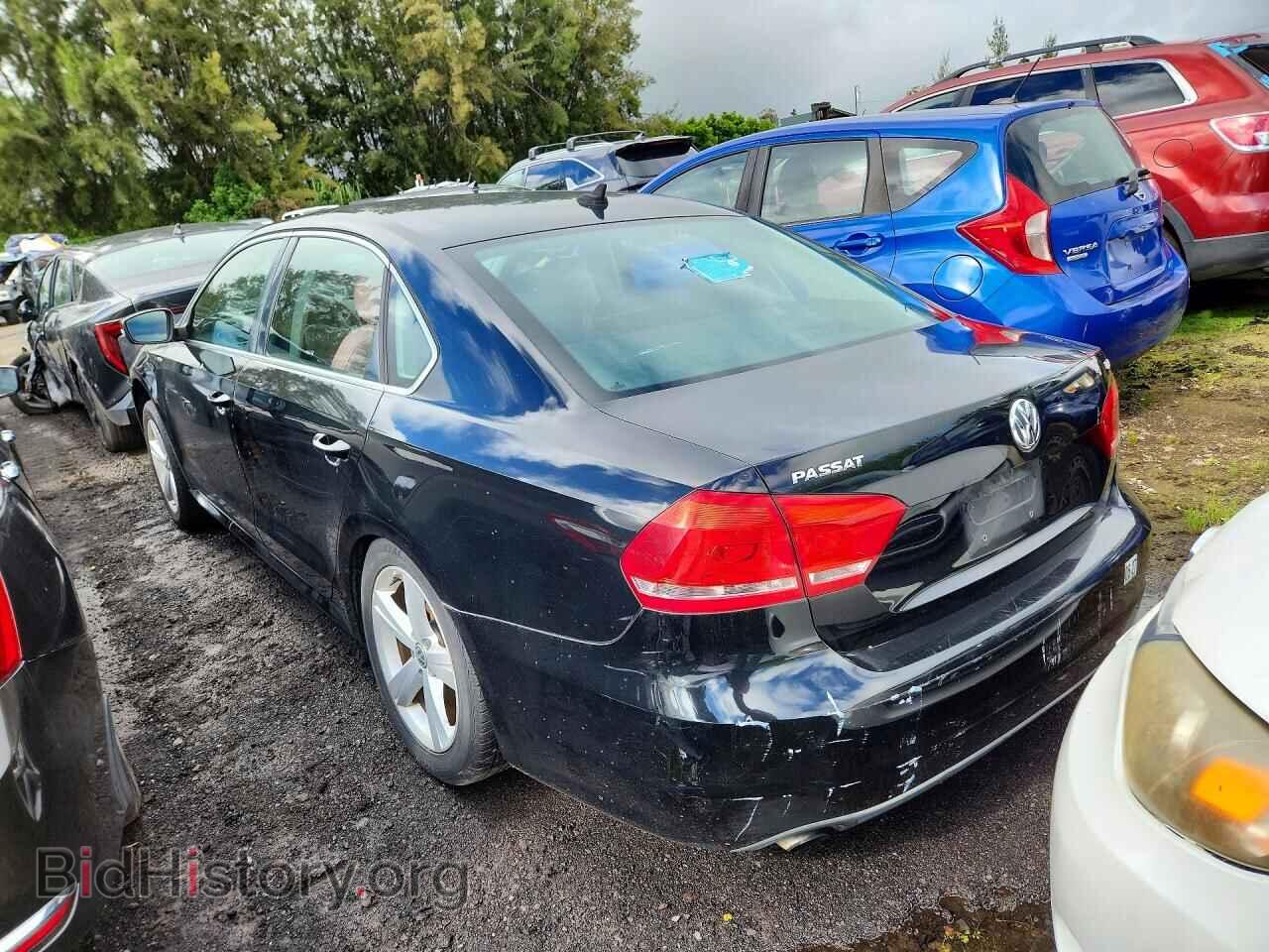 2014 VOLKSWAGEN PASSAT - VIN: 1VWAT7A38EC059166 - Photo 2