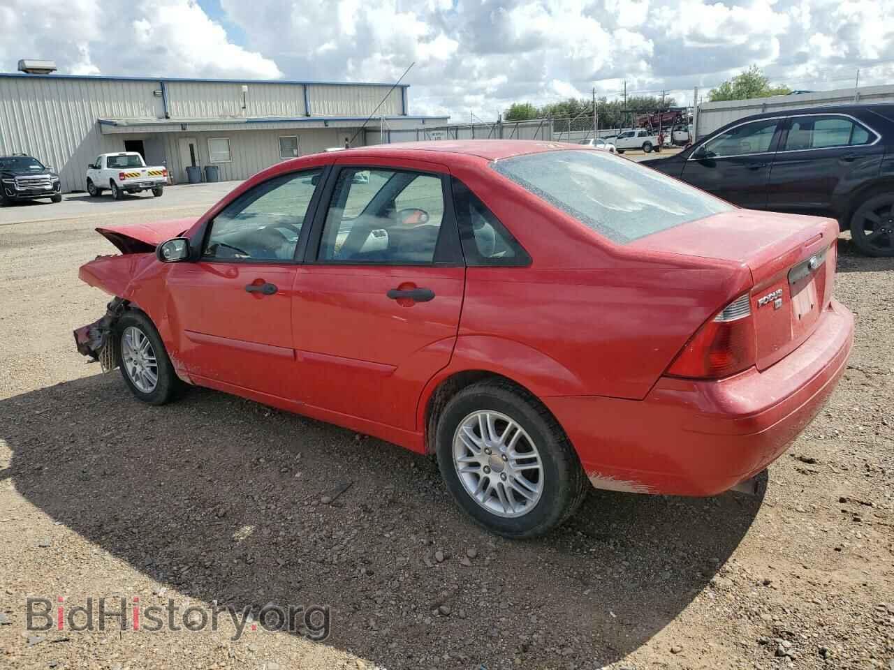 2007 FORD FOCUS - VIN: 1FAFP34N57W158926 - Фото 2