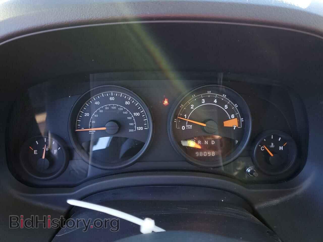 2014 JEEP COMPASS - VIN: 1C4NJCBA6ED504286 - Photo 9