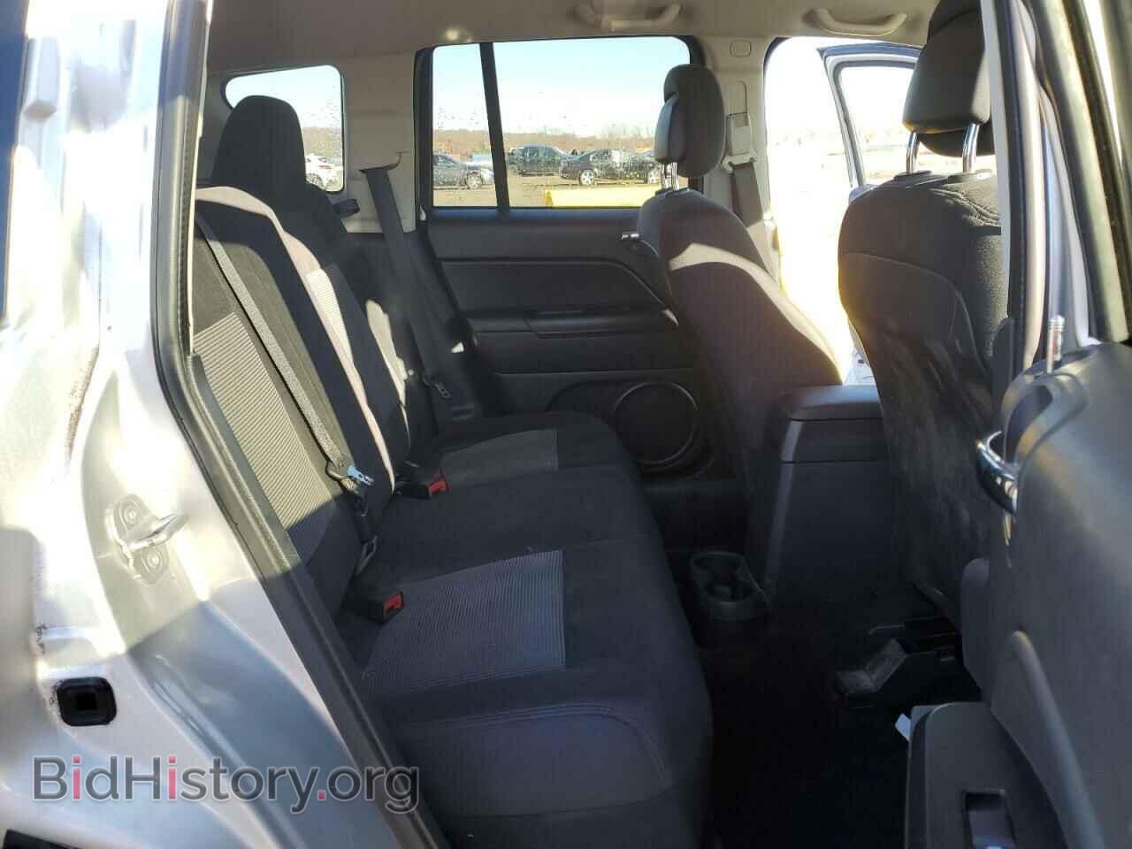 2014 JEEP COMPASS - VIN: 1C4NJCBA6ED504286 - Photo 10