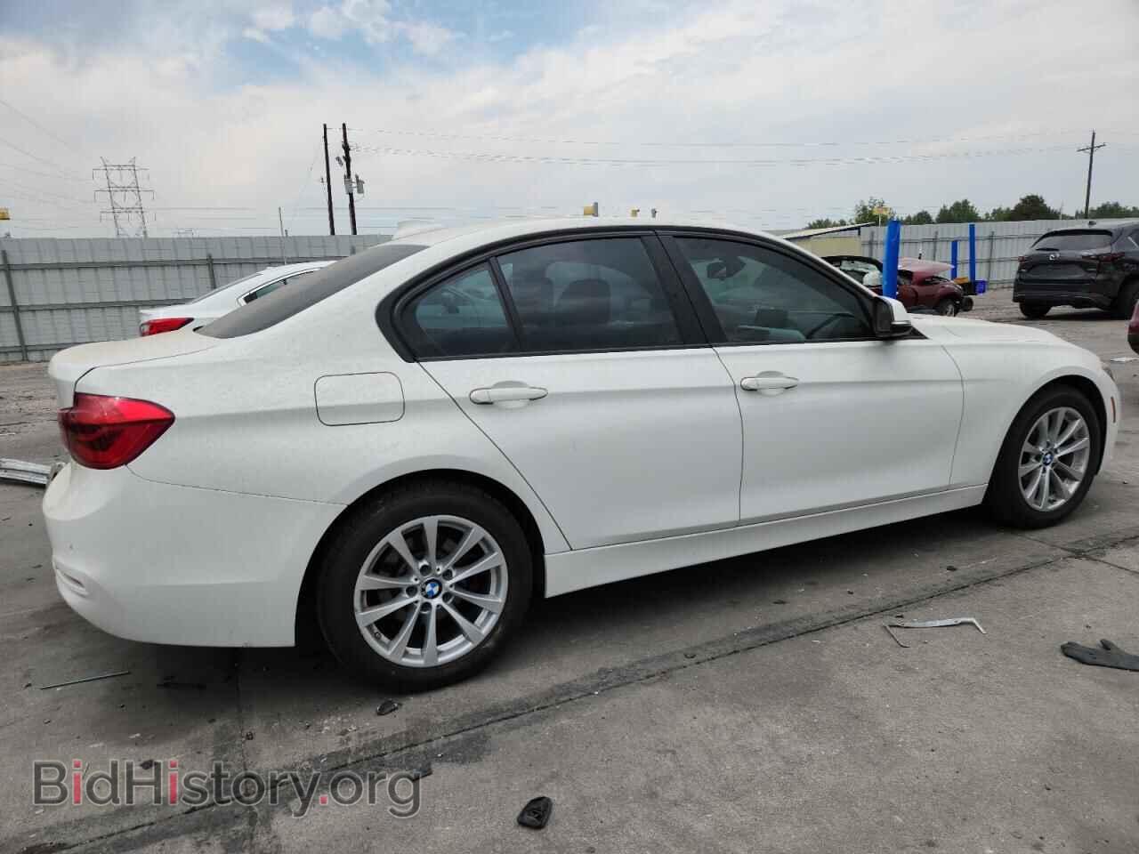 2016 BMW 3 SERIES - VIN: WBA8E5G54GNU21619 - Фото 3