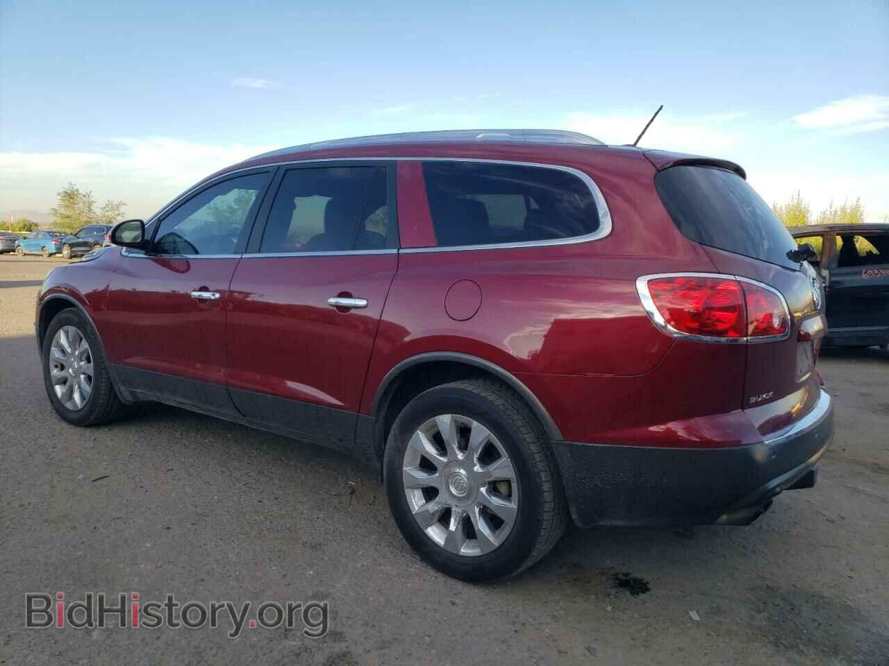 2011 BUICK ENCLAVE - VIN: 5GAKRCED4BJ293833 - Фото 2