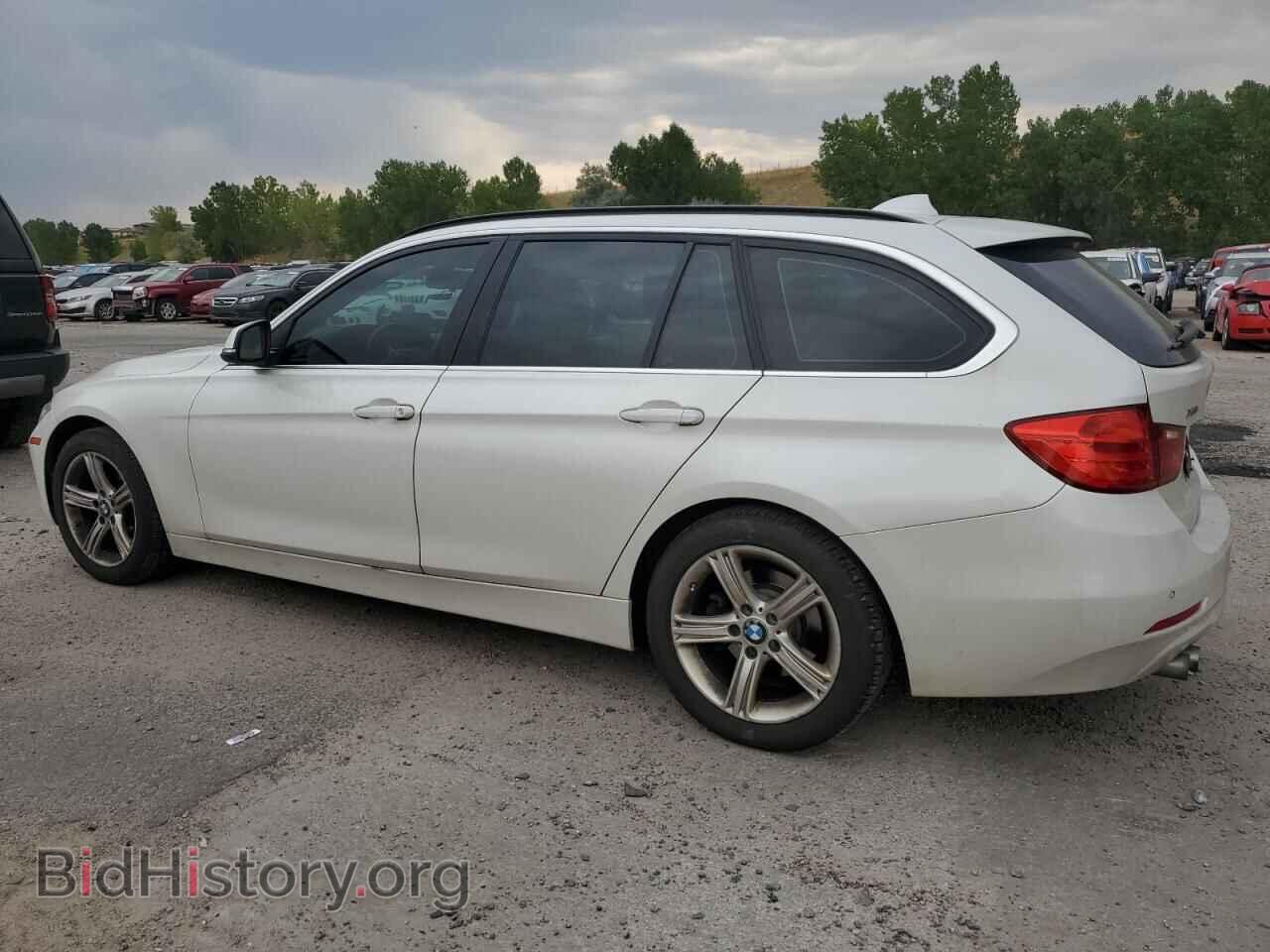 2015 BMW 3 SERIES - VIN: WBA3G7C50FK297239 - Photo 2