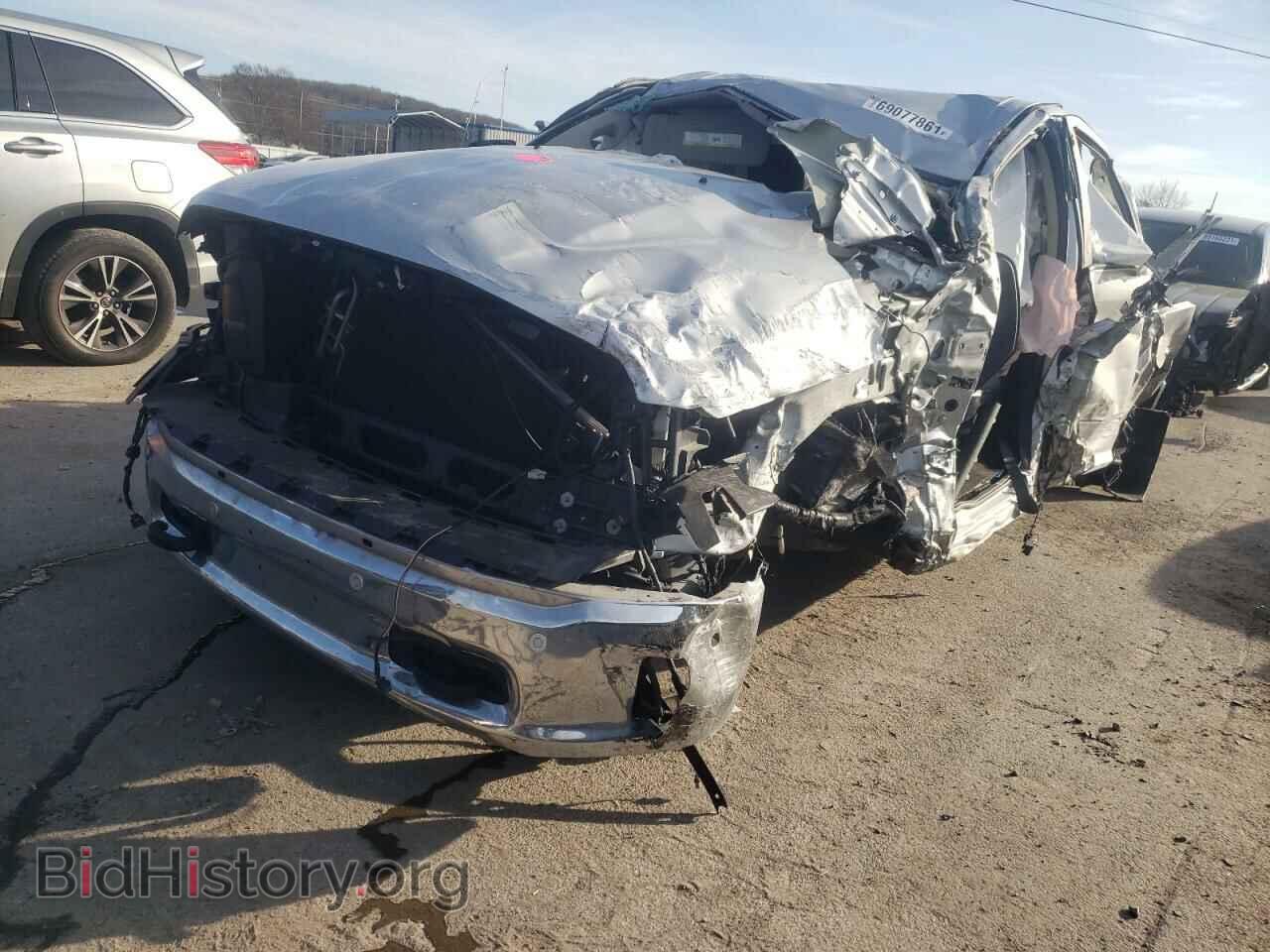2017 RAM 1500 - VIN: 1C6RR7LT6HS720406 - Фото 2