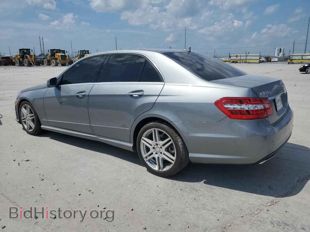 2010 MERCEDES-BENZ E-CLASS - VIN: WDDHF5GB7AA189009 - Фото 2