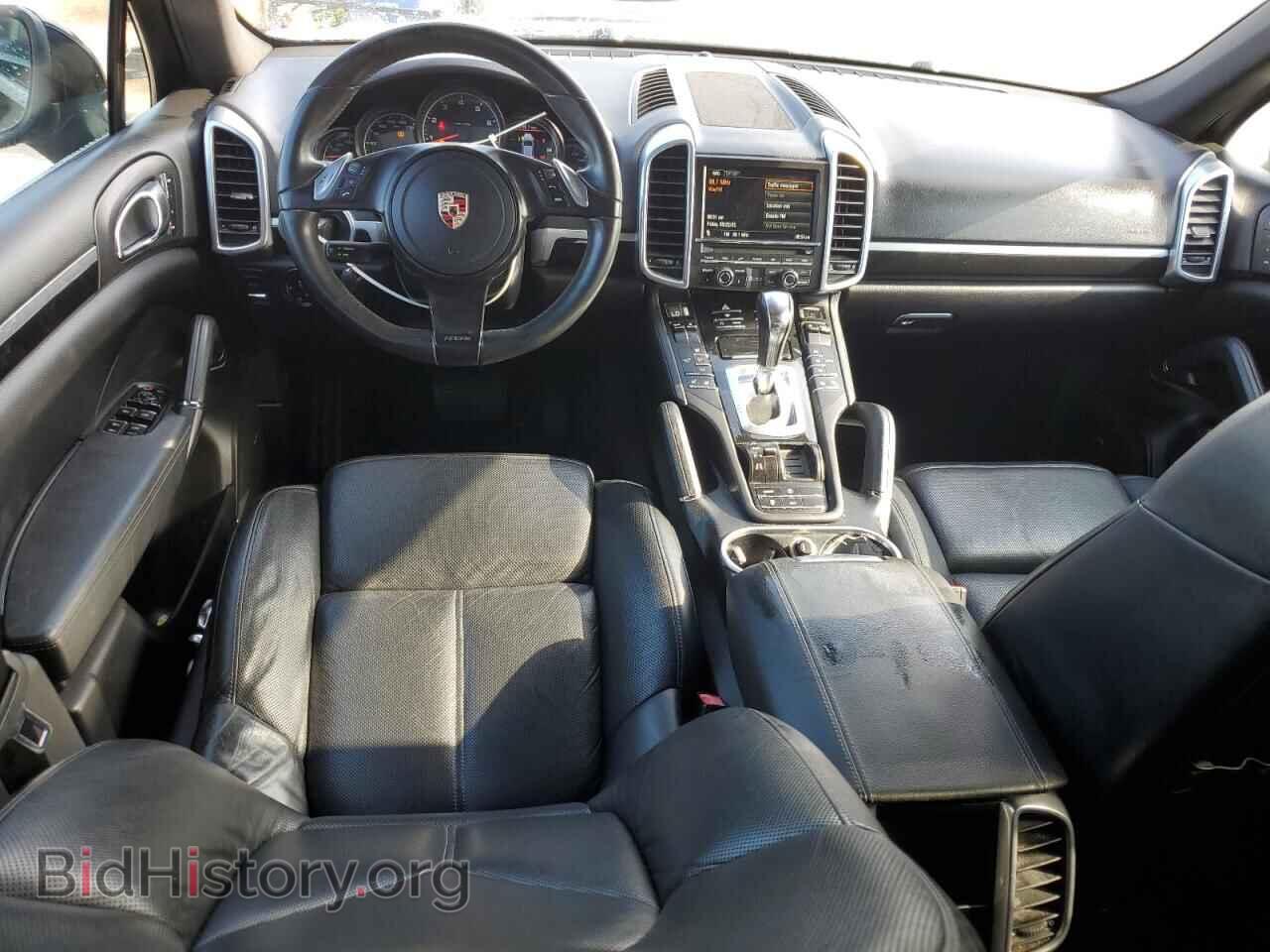 2011 PORSCHE CAYENNE - VIN: WP1AA2A29BLA04142 - Фото 8