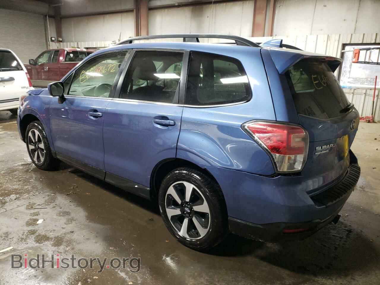 2017 SUBARU FORESTER - VIN: JF2SJARCXHH463786 - Фото 2