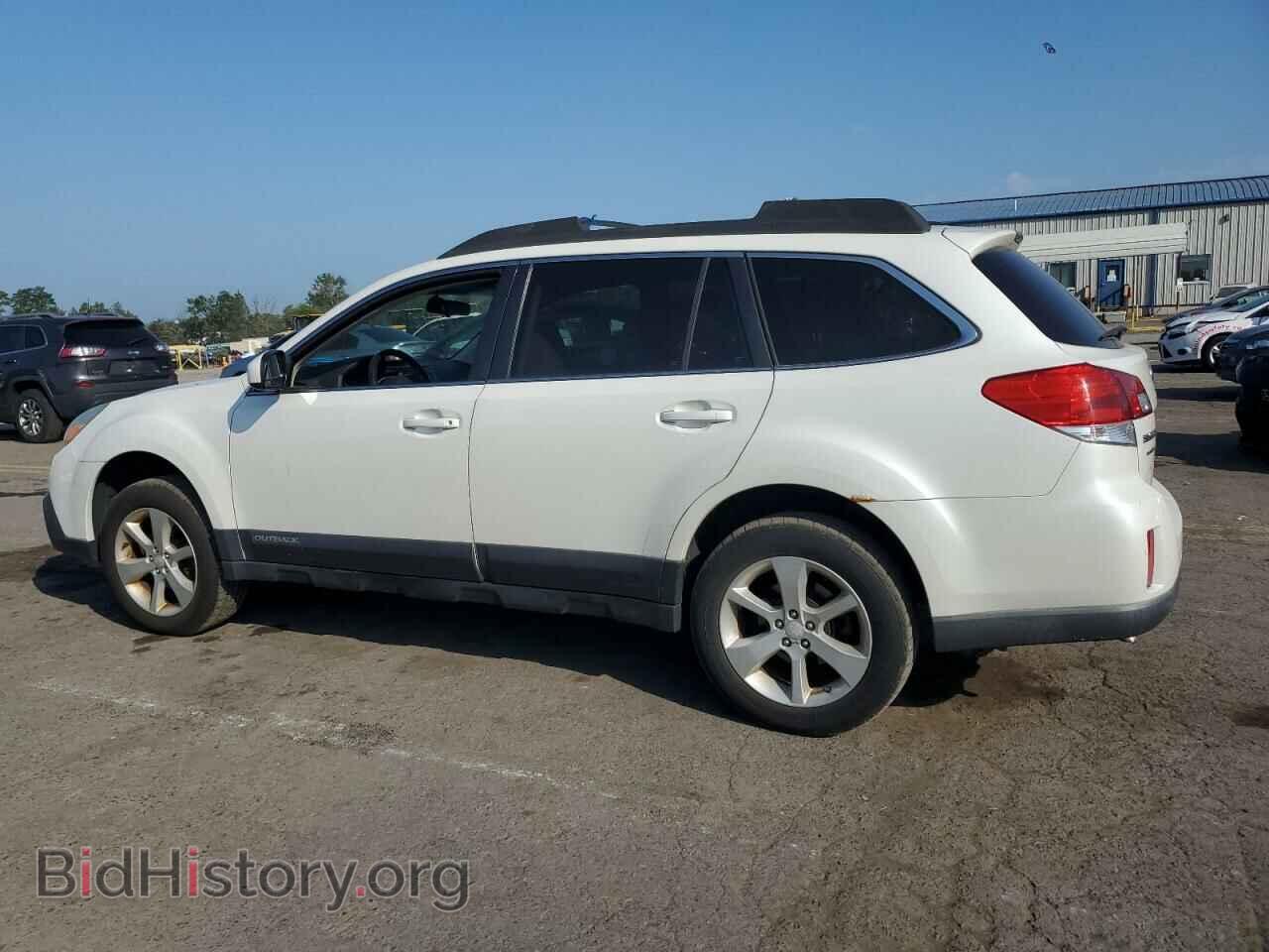2013 SUBARU OUTBACK - VIN: 4S4BRBCC4D3258635 - Фото 2