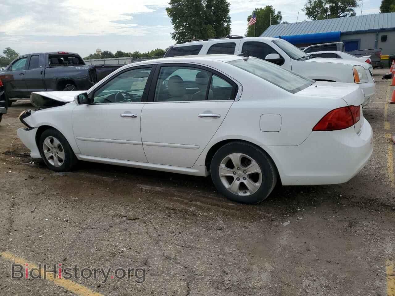 2009 KIA OPTIMA - VIN: KNAGE228195325316 - Фото 2