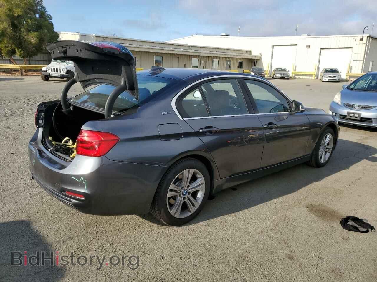 2017 BMW 3 SERIES - VIN: WBA8E1C30HA156591 - Фото 3