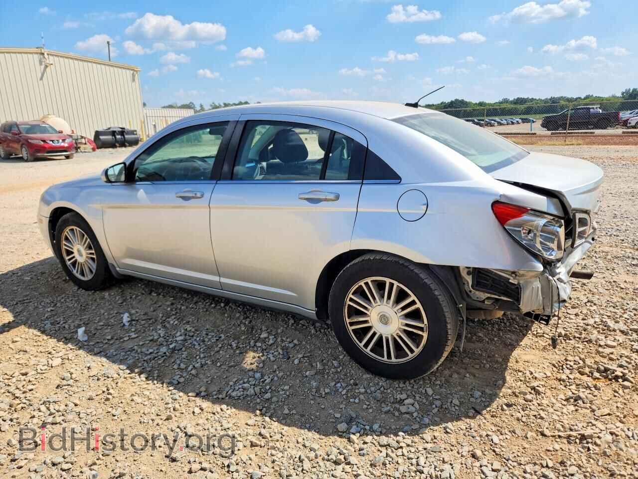 2009 CHRYSLER SEBRING - VIN: 1C3LC56B79N557809 - Фото 2