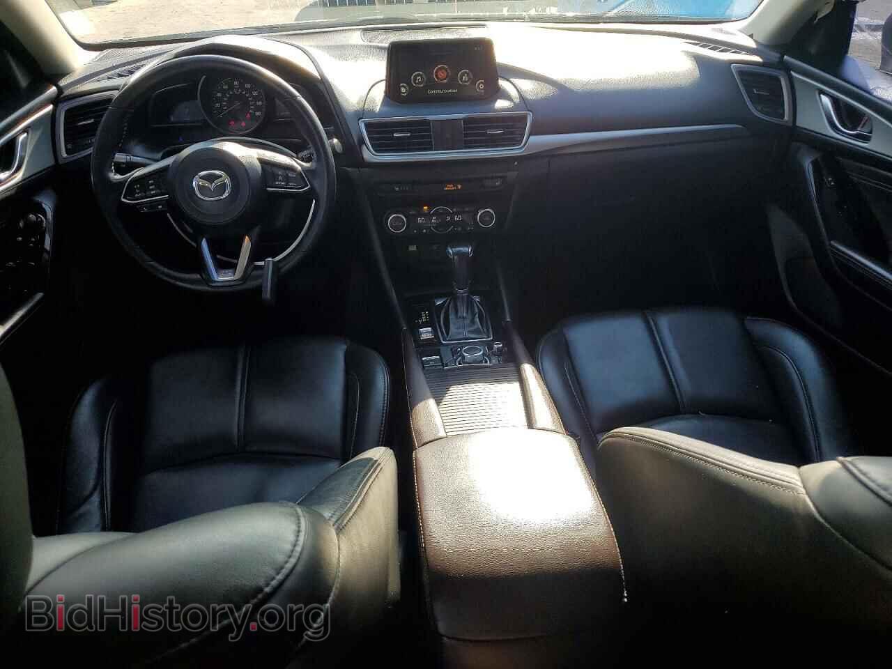 2018 MAZDA 3 - VIN: 3MZBN1V32JM266151 - Фото 8