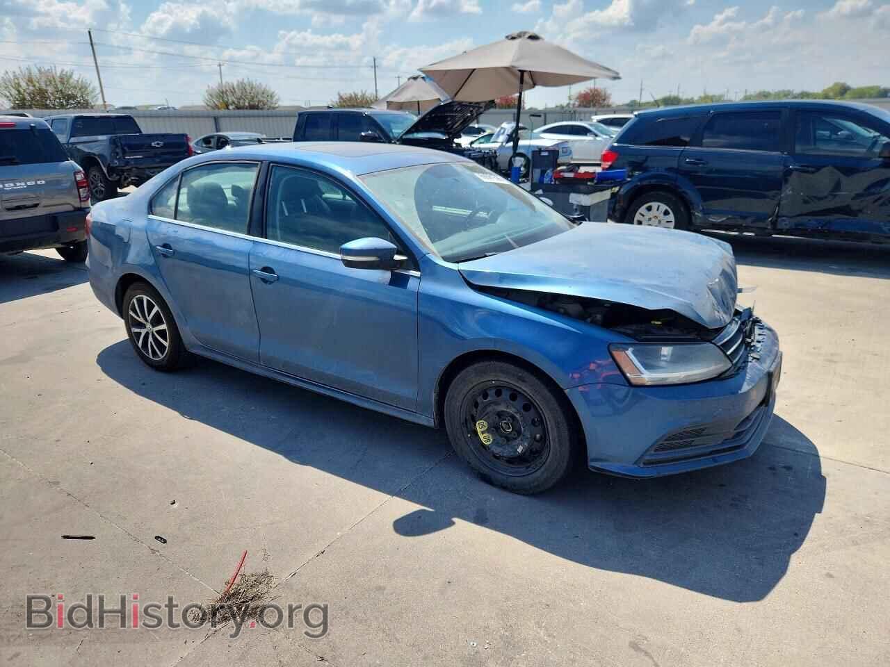 2017 VOLKSWAGEN JETTA - VIN: 3VWDB7AJ6HM293792 - Photo 4