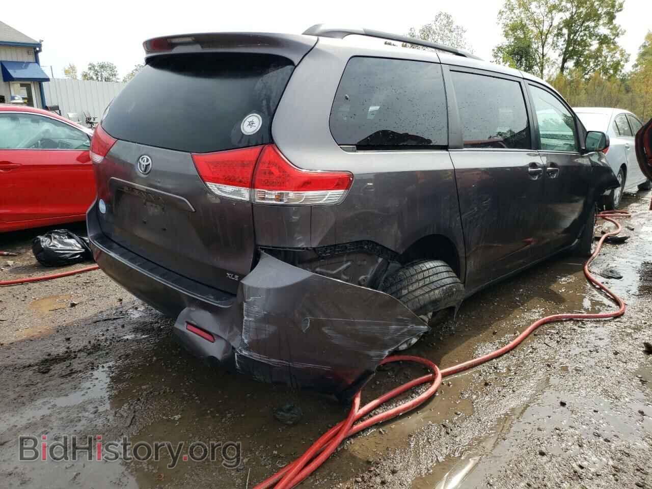 2012 TOYOTA All Models - VIN: 5TDYK3DC9CS177893 - Фото 3