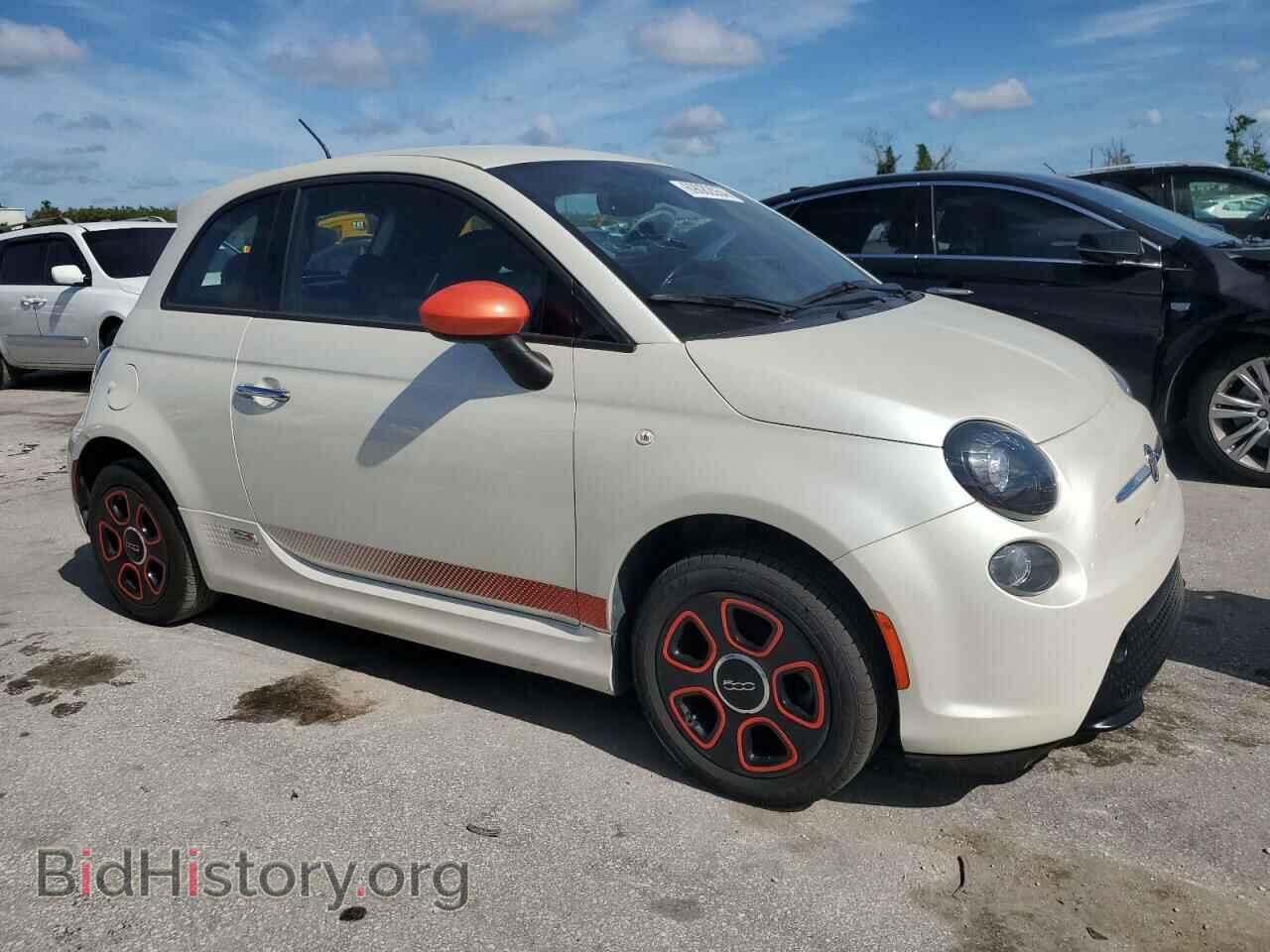 2017 FIAT 500 - VIN: 3C3CFFGE3HT609232 - Photo 4