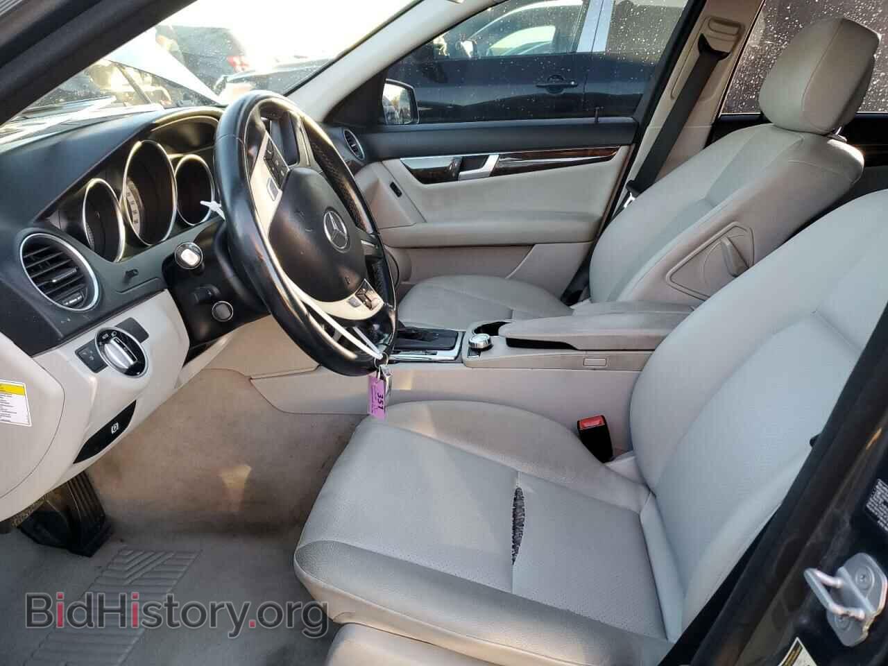 2013 MERCEDES-BENZ C-CLASS - VIN: WDDGF4HB5DA804939 - Фото 7