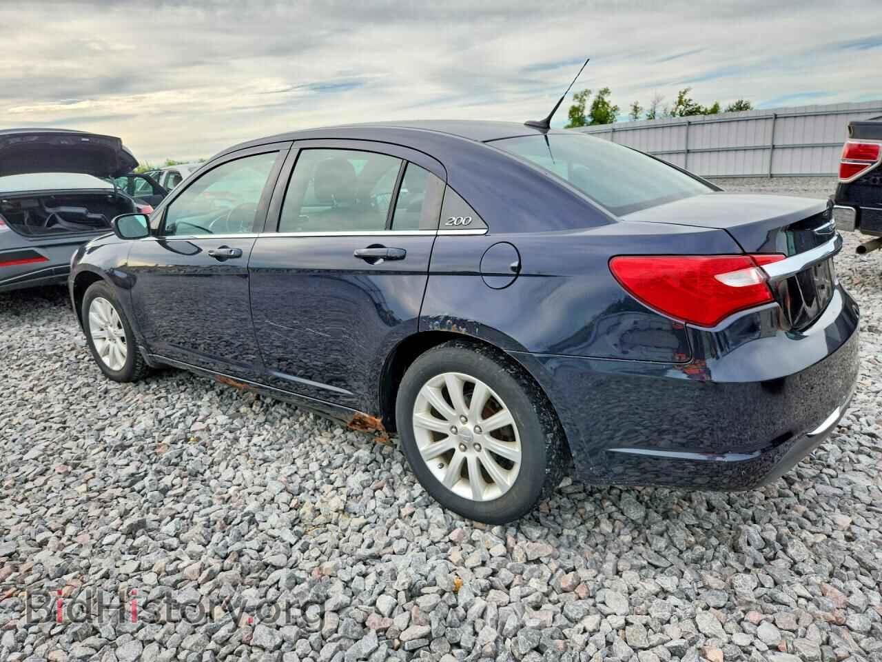 2011 CHRYSLER 200 - VIN: 1C3BC1FG2BN503596 - Фото 2