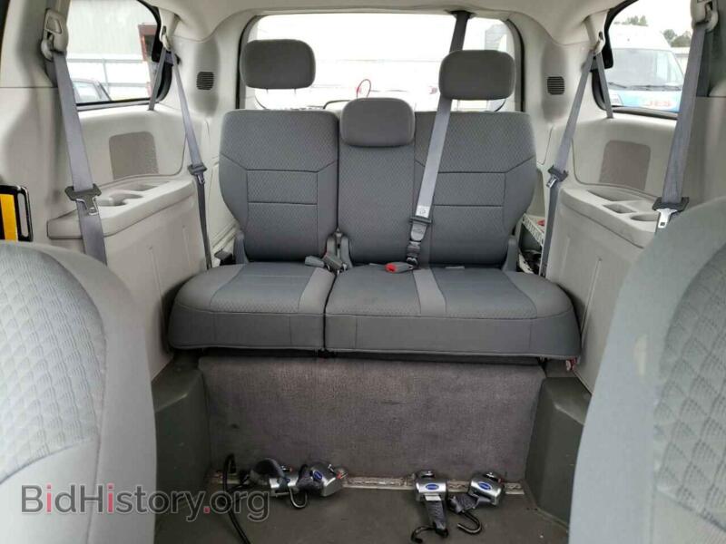 2010 Dodge CARAVAN (VIN 2D4RN4DE1AR316510) — photo 10 of 13