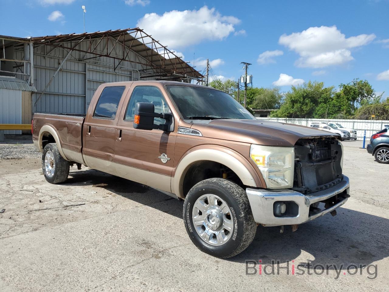 Photo 1FT8W3BT2BEC29778 - FORD F350 2011