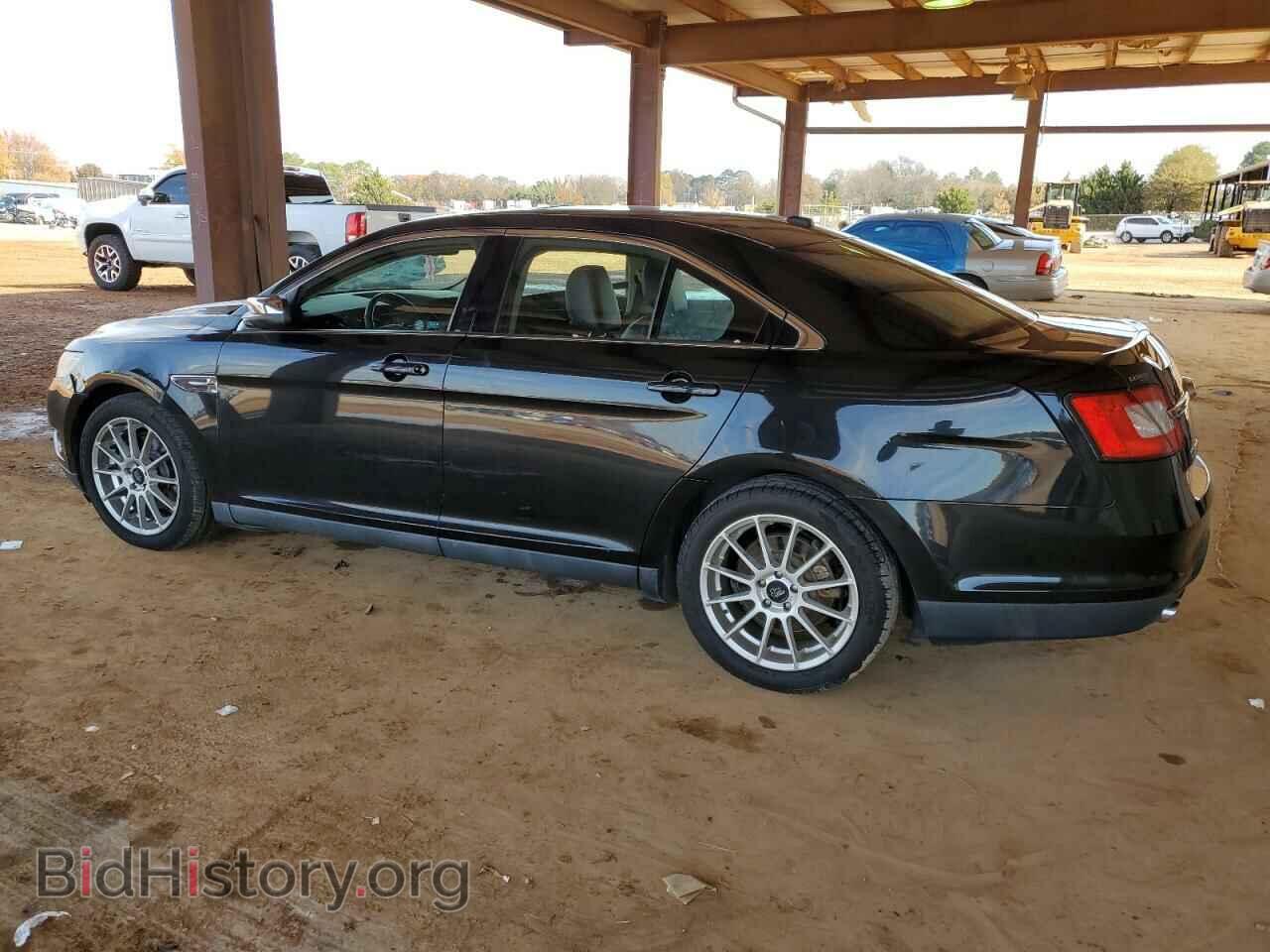 2011 FORD TAURUS - VIN: 1FAHP2FW2BG113759 - Photo 2