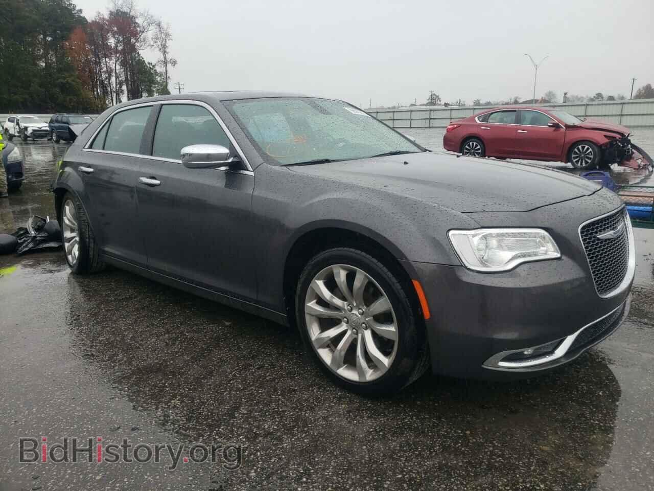 2019 CHRYSLER 300 - VIN: 2C3CCAEG9KH594882 - Фото 4