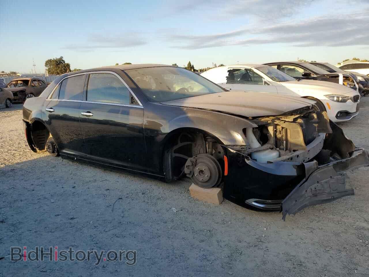 2017 CHRYSLER 300 - VIN: 2C3CCAEG4HH610169 - Фото 4