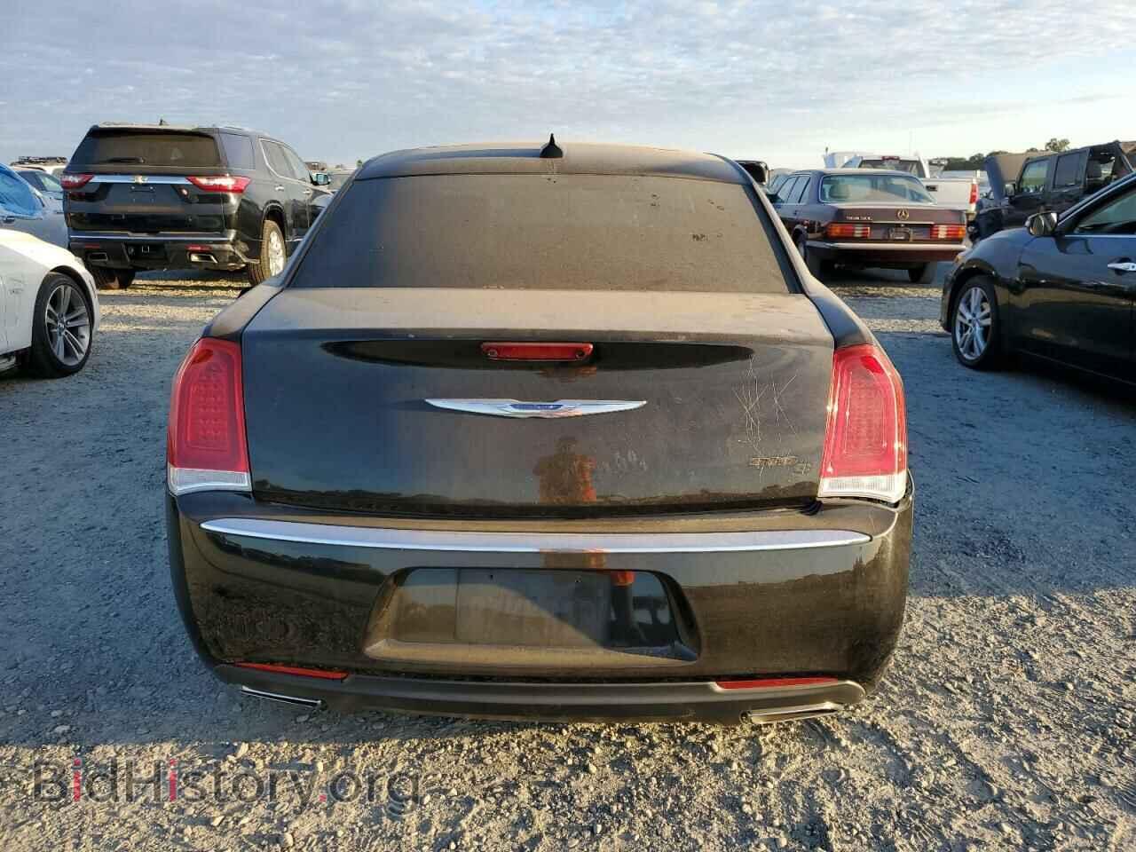 2017 CHRYSLER 300 - VIN: 2C3CCAEG4HH610169 - Фото 6