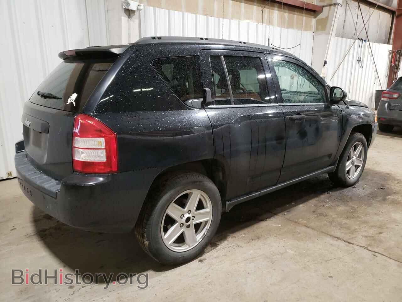2007 JEEP COMPASS - VIN: 1J8FF47WX7D155807 - Фото 3
