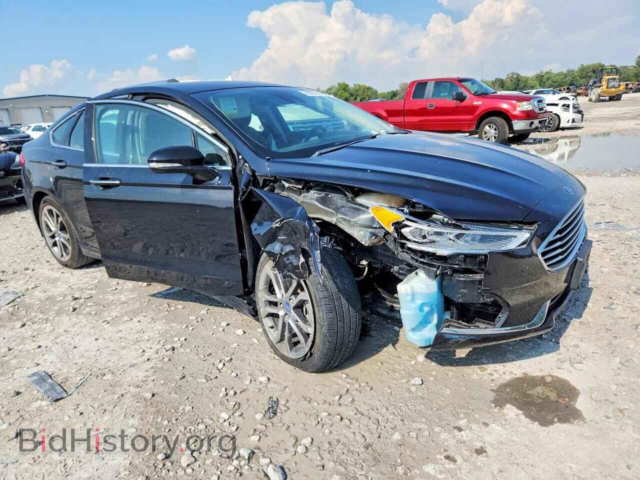 2019 Ford FUSION (VIN 3FA6P0CD6KR232017) — фото 4 из 12