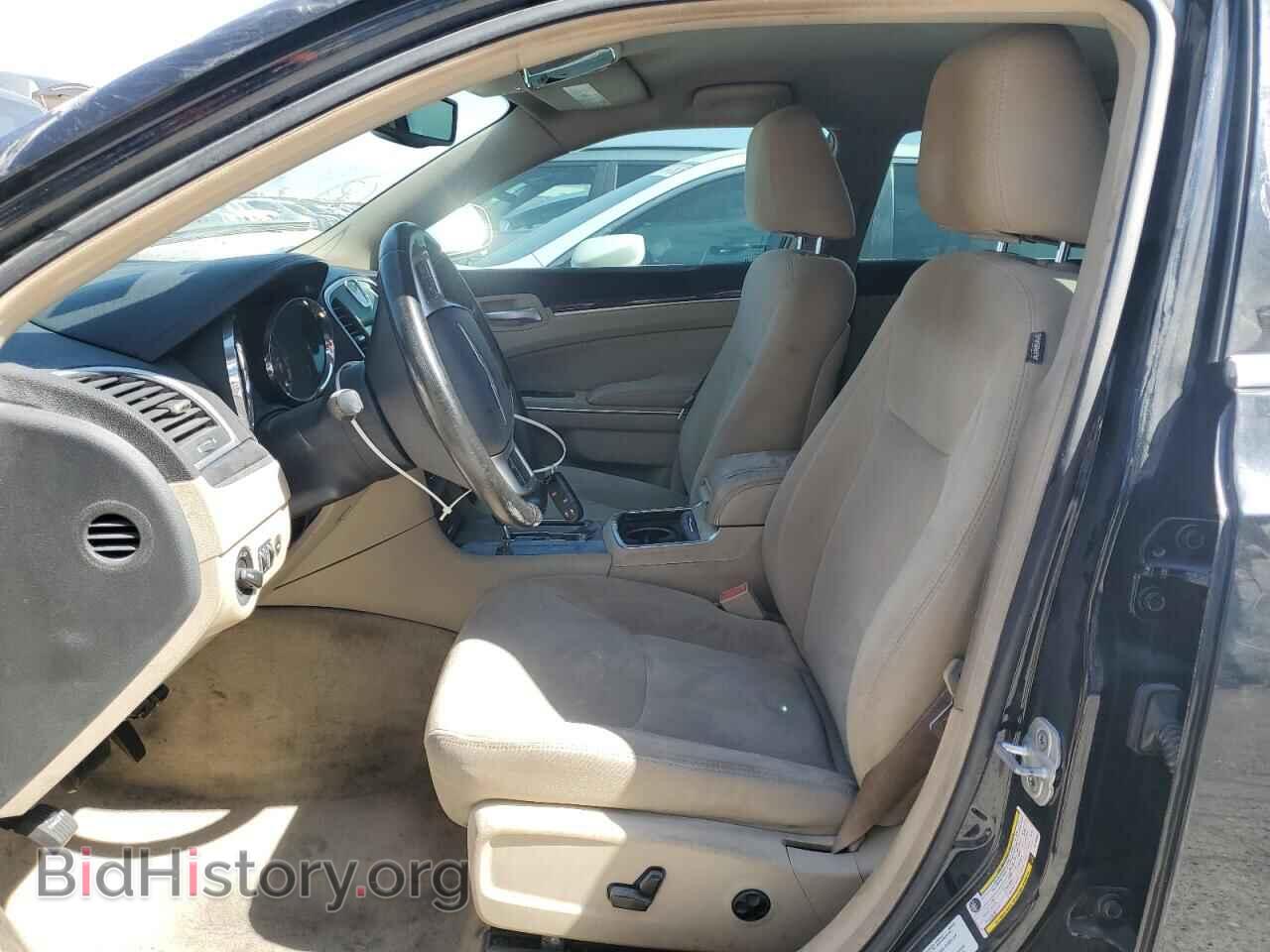 2012 CHRYSLER 300 - VIN: 2C3CCAAG4CH104663 - Фото 7