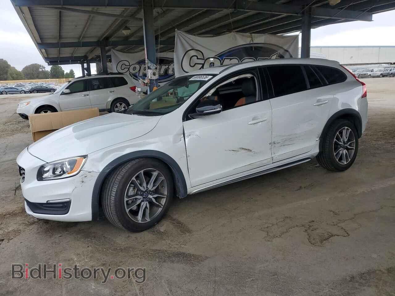 Фотография YV440MWK8H1031663 - VOLVO V60 2017