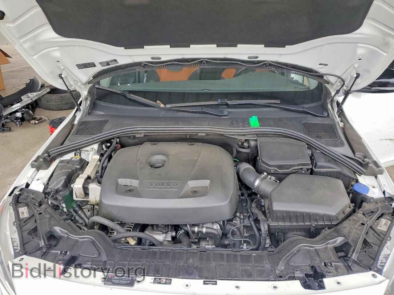 2017 VOLVO V60 - VIN: YV440MWK8H1031663 - Photo 11