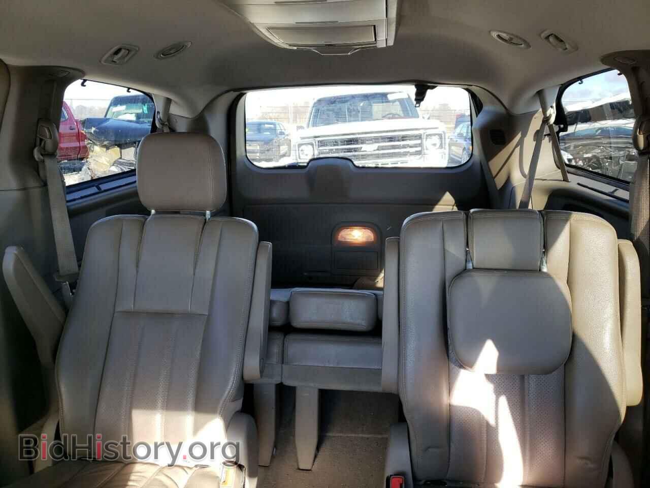 2011 CHRYSLER MINIVAN - VIN: 2A4RR8DG5BR607615 - Фото 10