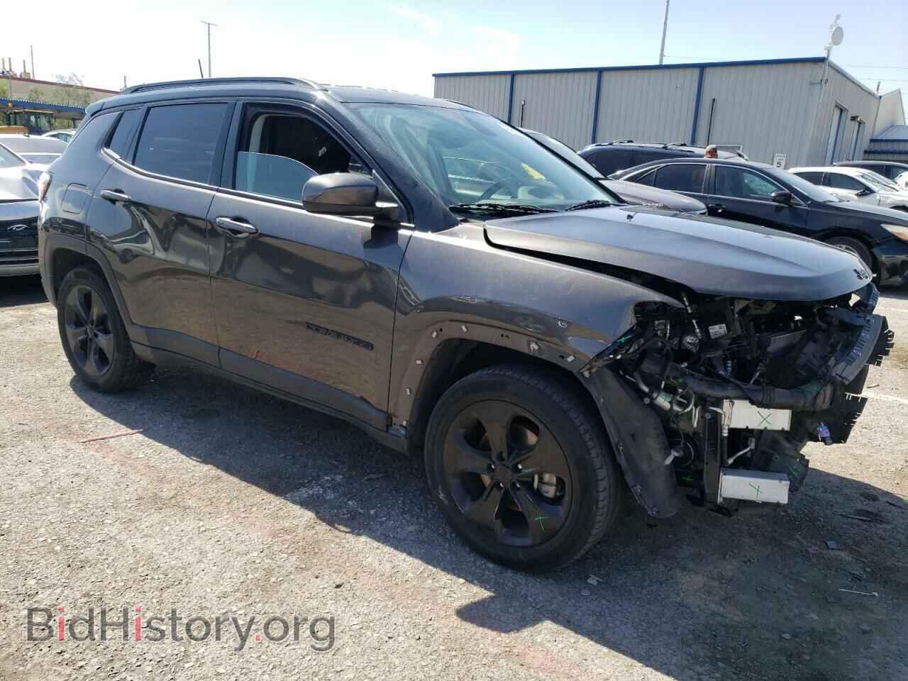 2018 JEEP COMPASS - VIN: 3C4NJCBB6JT438500 - Фото 4