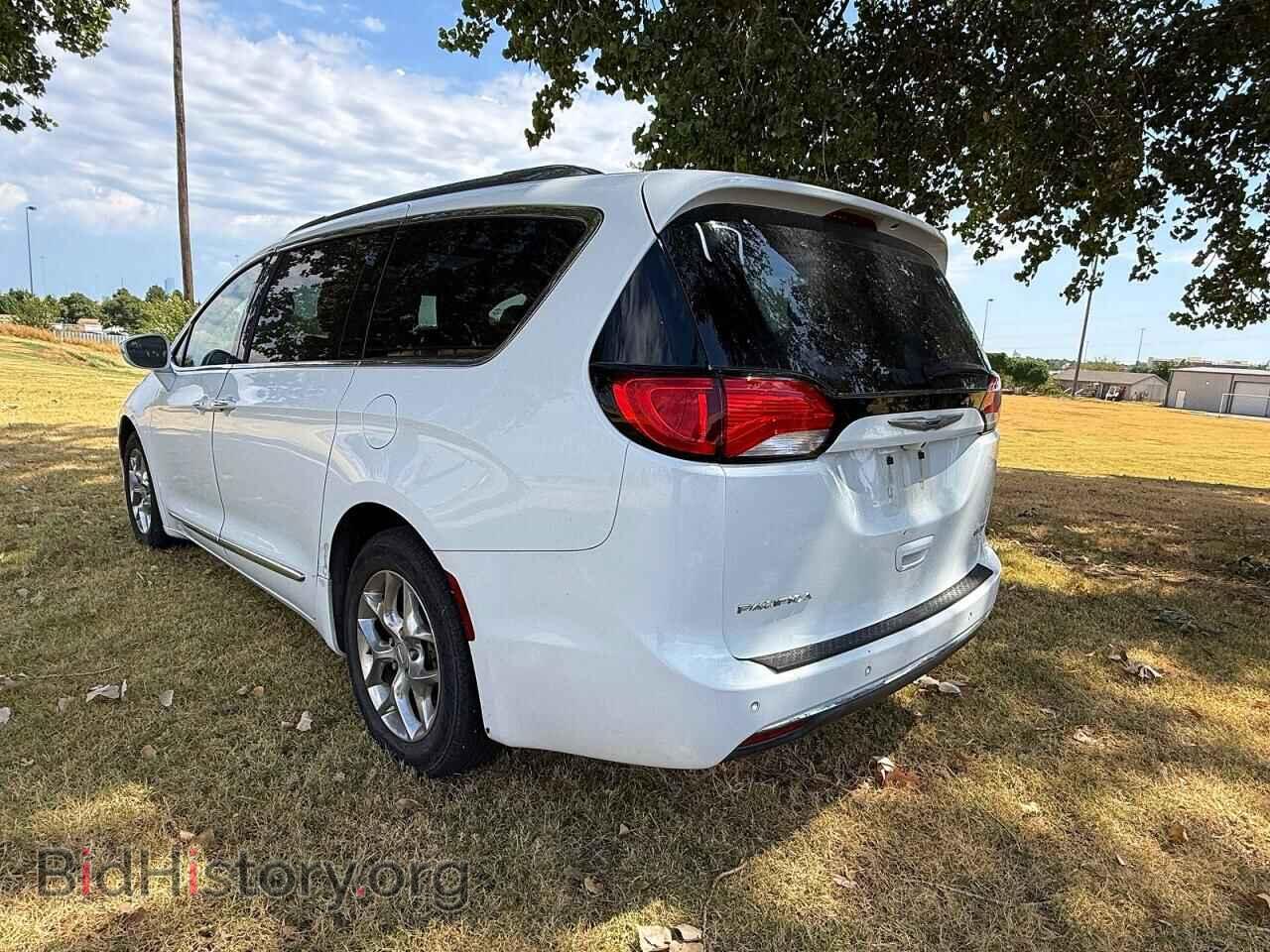 2018 CHRYSLER PACIFICA - VIN: 2C4RC1GG4JR276048 - Photo 3