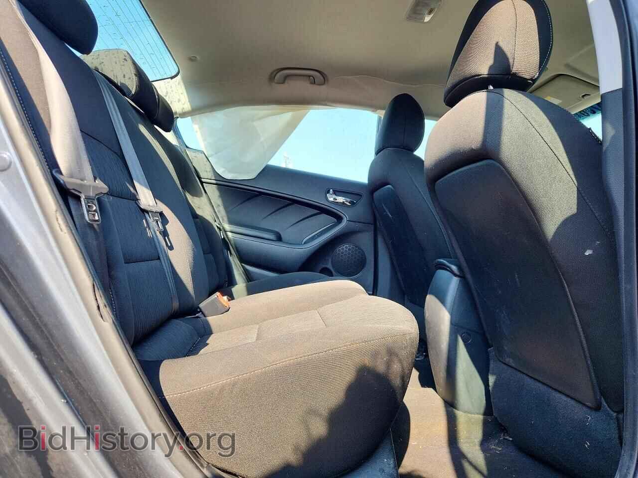 2016 KIA FORTE - VIN: KNAFK4A6XG5563923 - Фото 10