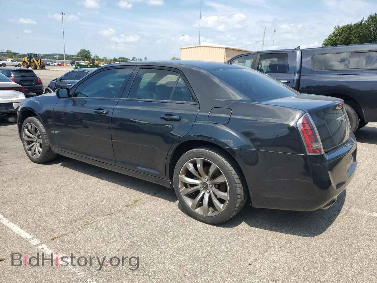 2014 CHRYSLER 300 - VIN: 2C3CCABGXEH249059 - Фото 2