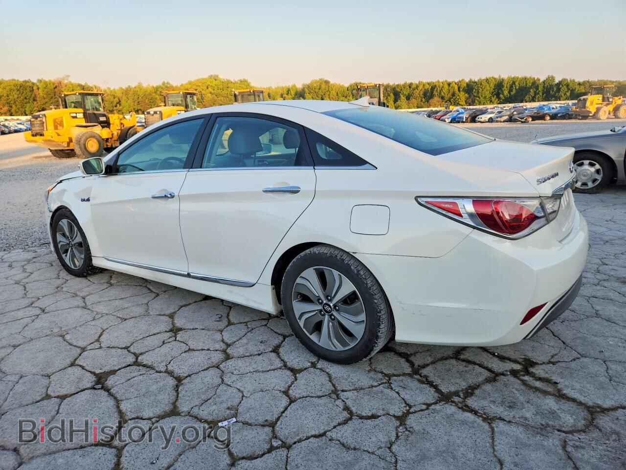 2013 HYUNDAI SONATA - VIN: KMHEC4A40DA082765 - Фото 2