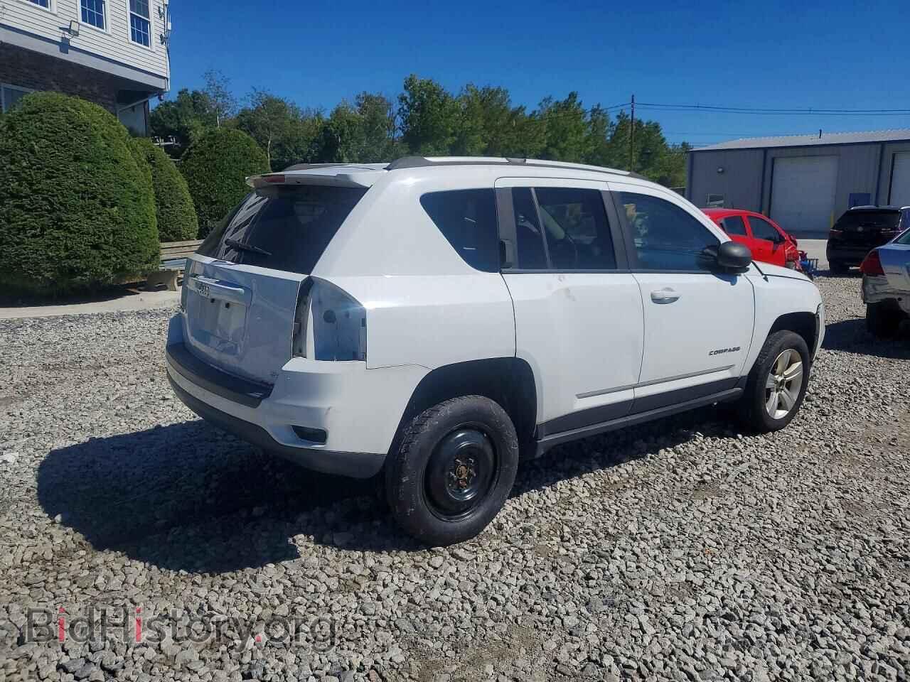 2015 JEEP COMPASS - VIN: 1C4NJDBB8FD324145 - Photo 3