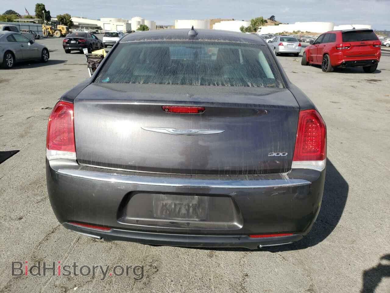 2015 CHRYSLER 300 - VIN: 2C3CCAAG3FH931400 - Фото 6