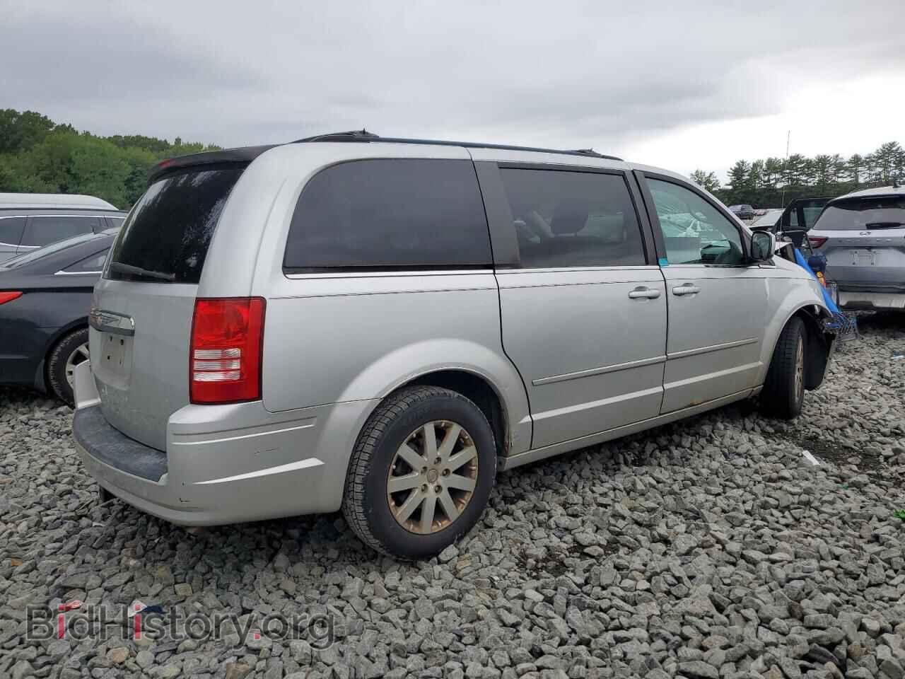 2008 CHRYSLER MINIVAN - VIN: 2A8HR54P68R767729 - Фото 3