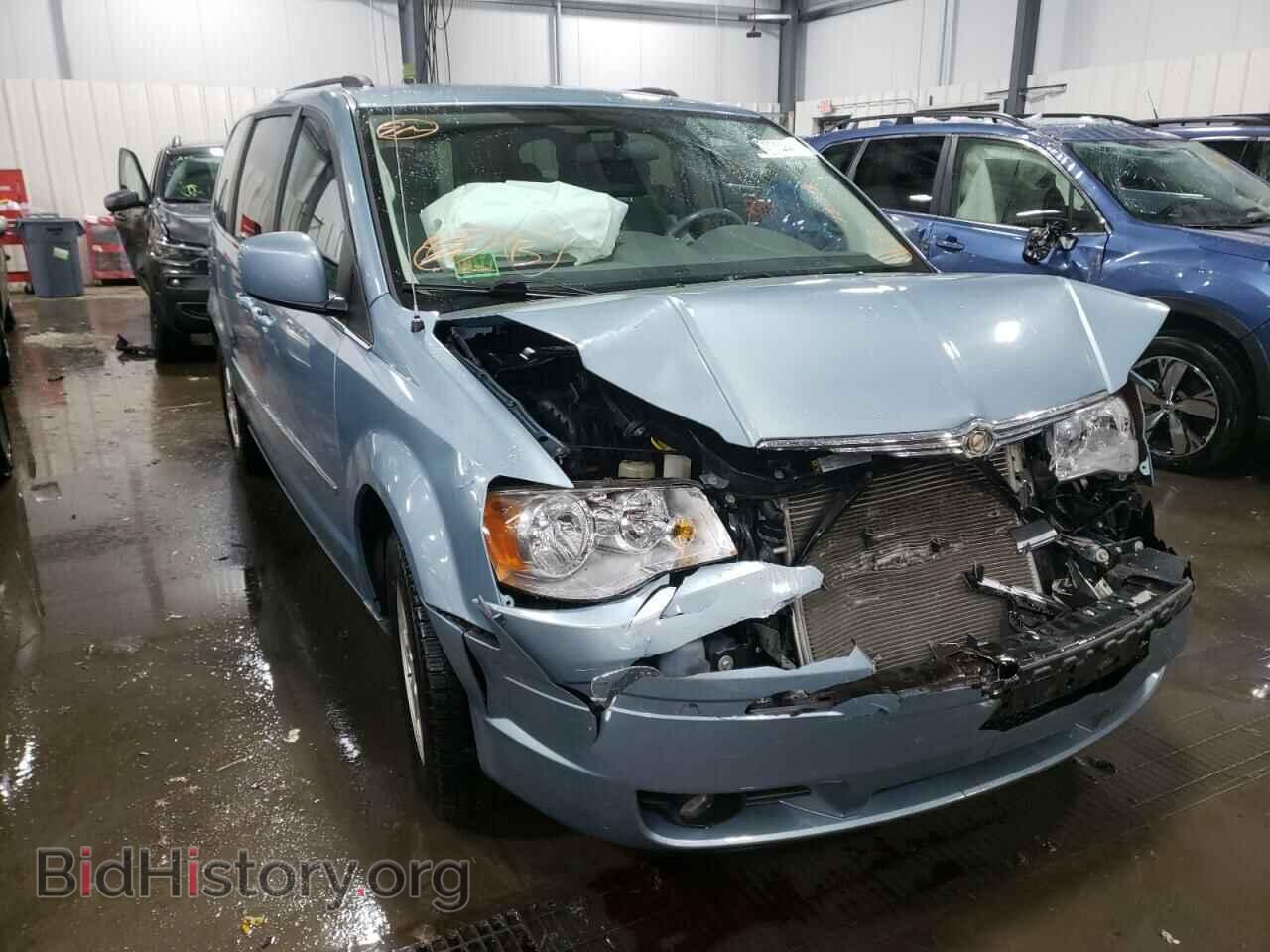 Фотография 2A4RR5D16AR319241 - CHRYSLER MINIVAN 2010
