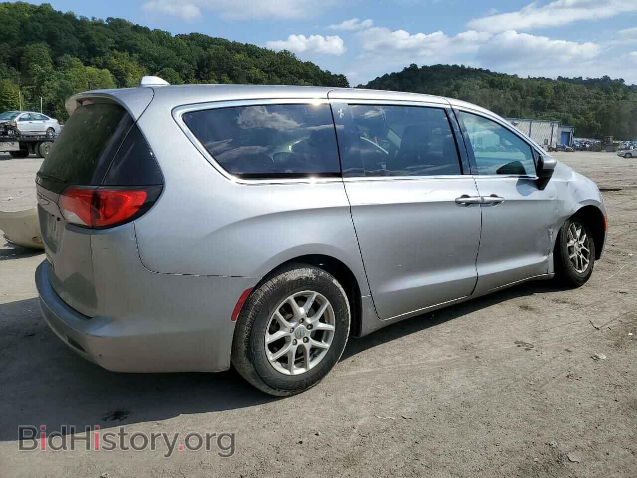 2017 CHRYSLER PACIFICA - VIN: 2C4RC1CG8HR609870 - Photo 3