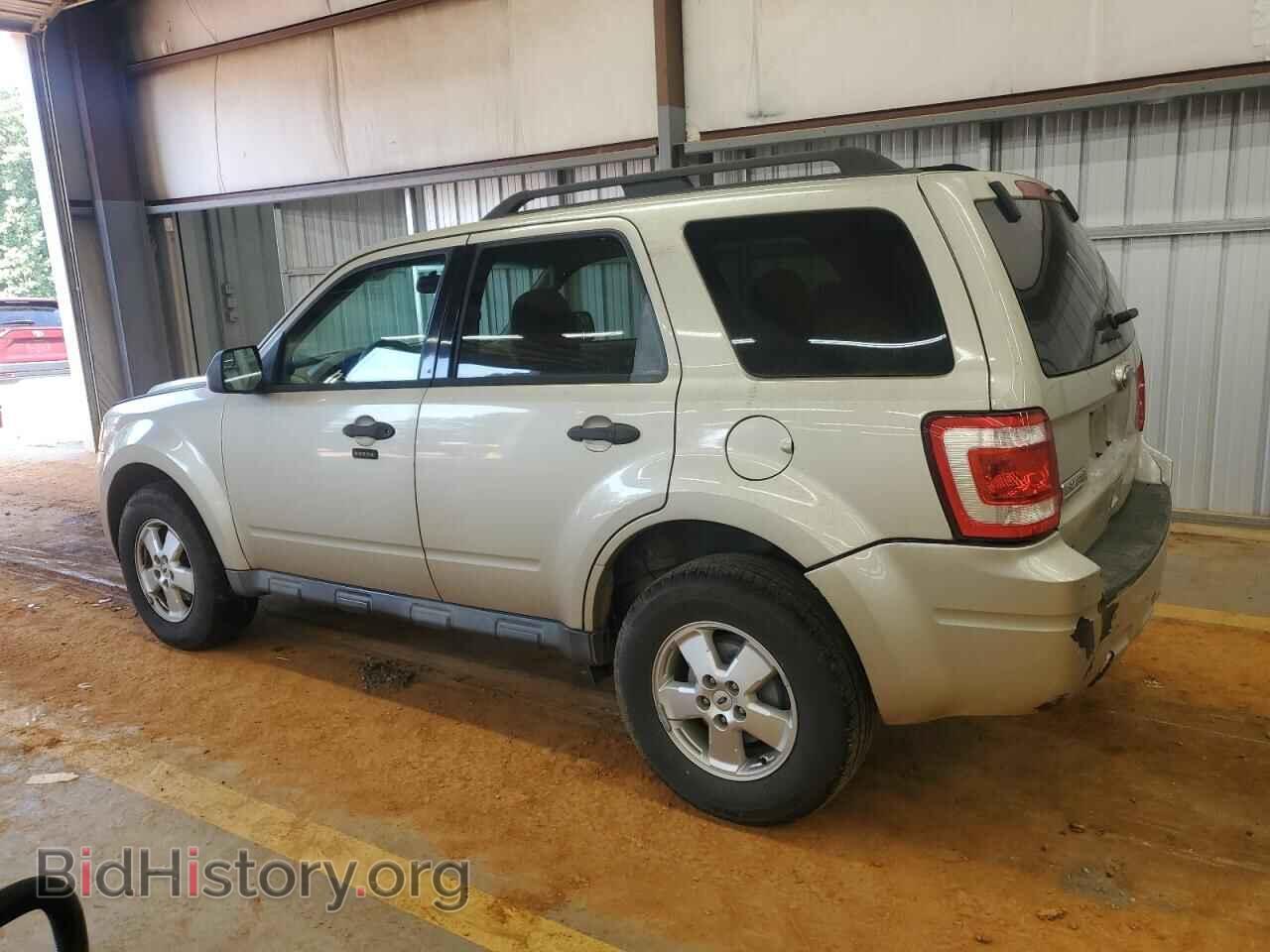2011 FORD ESCAPE - VIN: 1FMCU0D7XBKB35885 - Фото 2